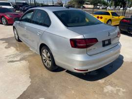 2016 VOLKSWAGEN JETTA