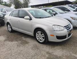 2010 VOLKSWAGEN JETTA