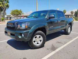 2011 TOYOTA TACOMA DOBLE CABINA